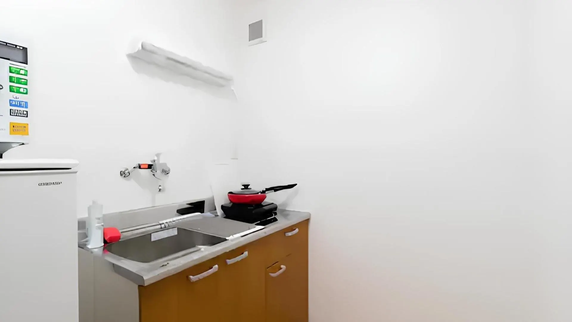 Yagara Terrace House B Apartment Osaka 0*,